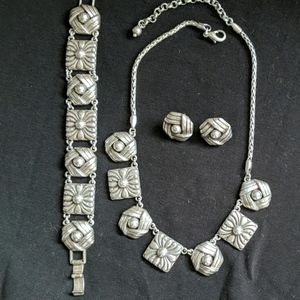 Brighton necklace, bracelet, earrings set
